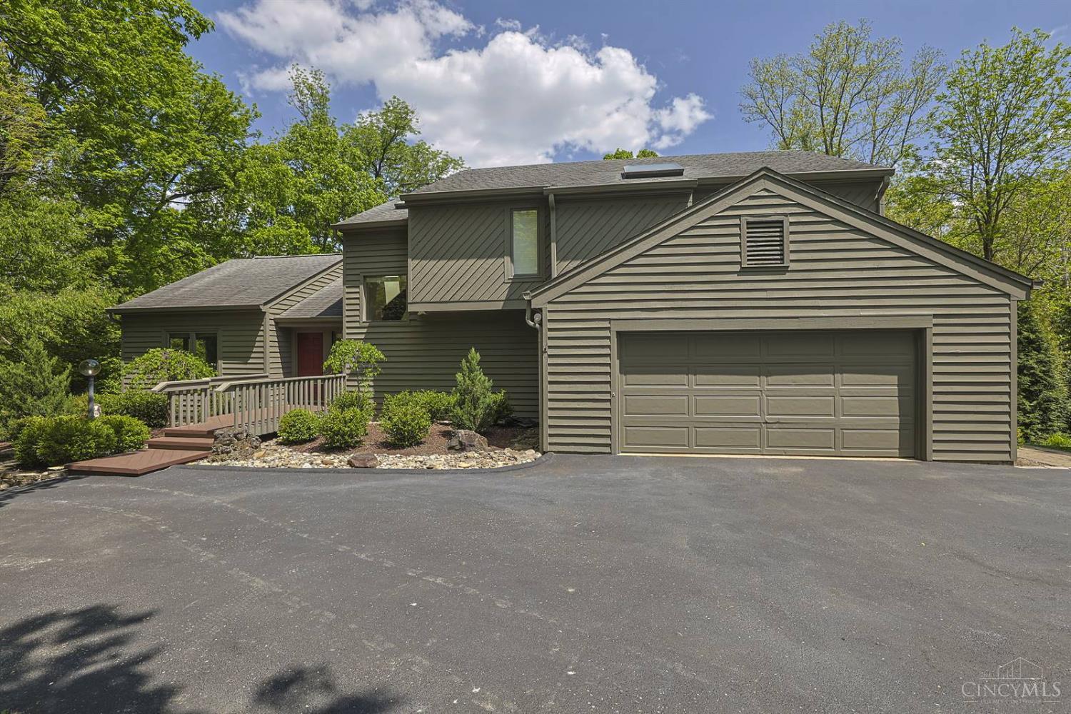 26 Trailbridge Drive