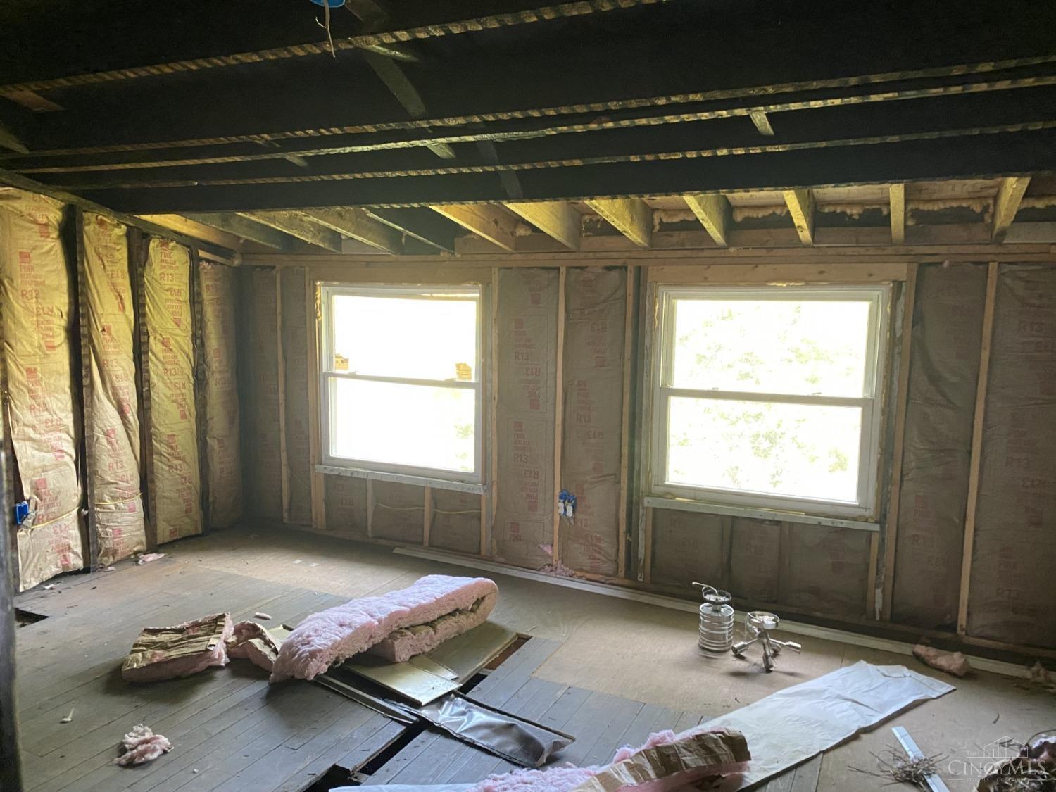 1723 Montrose Street