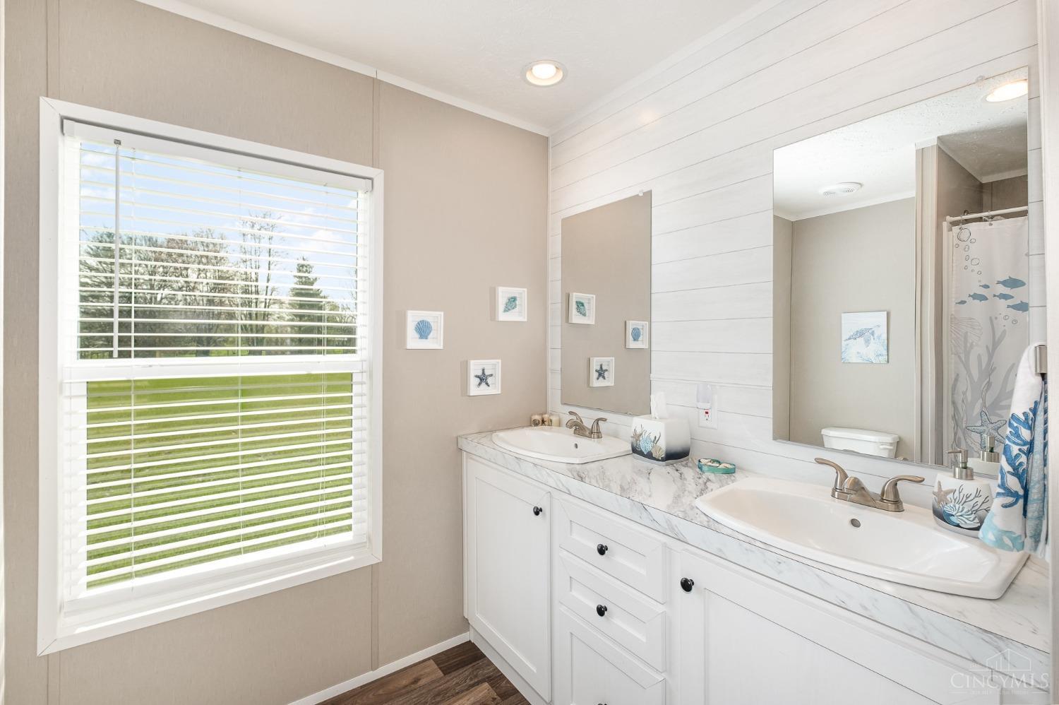 15743 Brooks Malott Road, Green Township, Ohio image 16