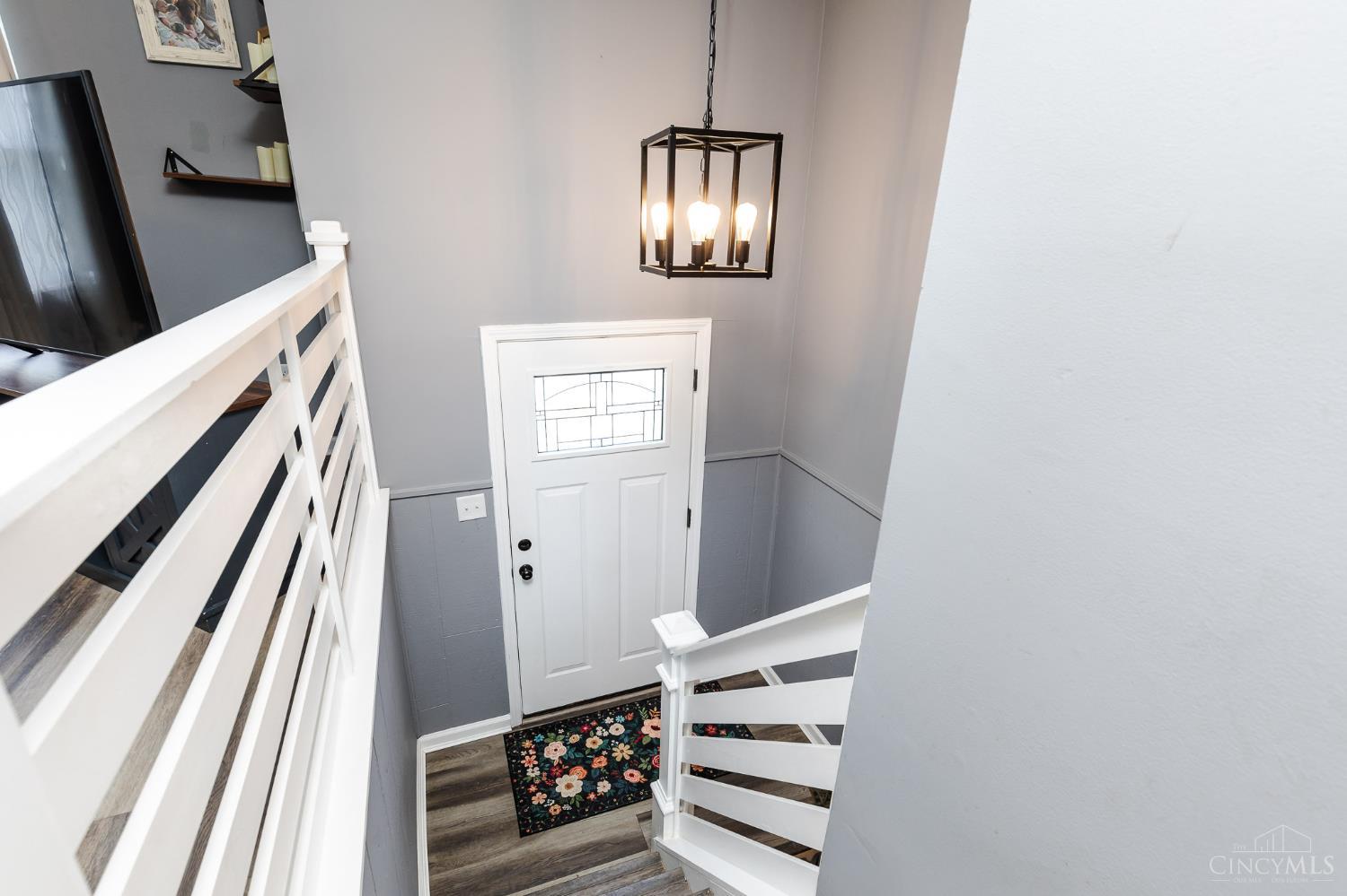 6026 Squirehill Court