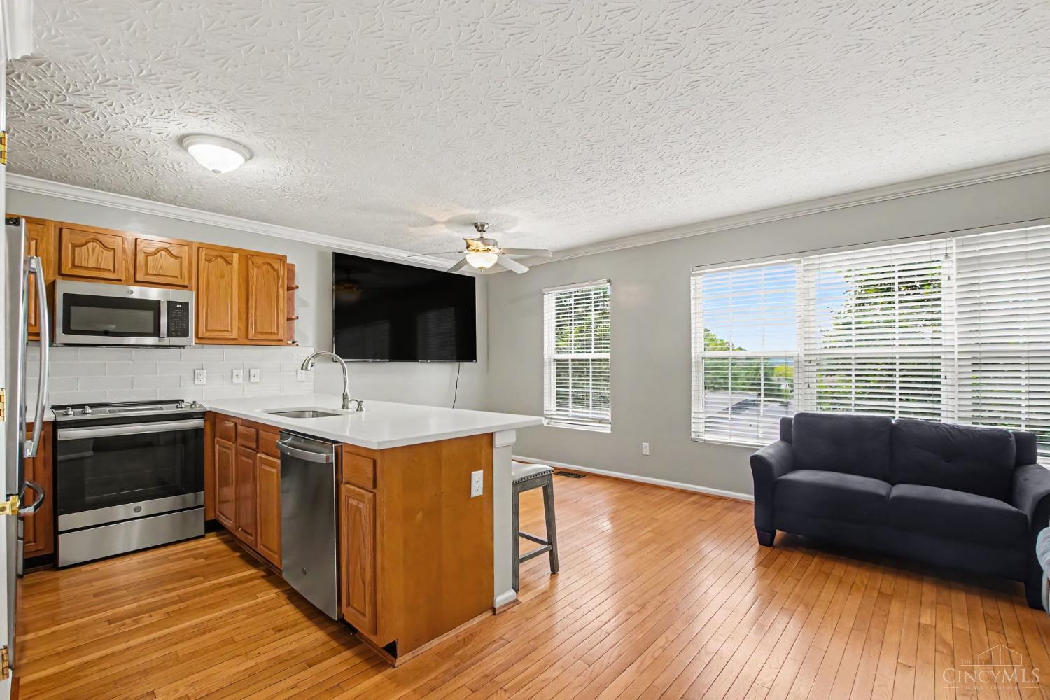2523 Ravine Street 2523