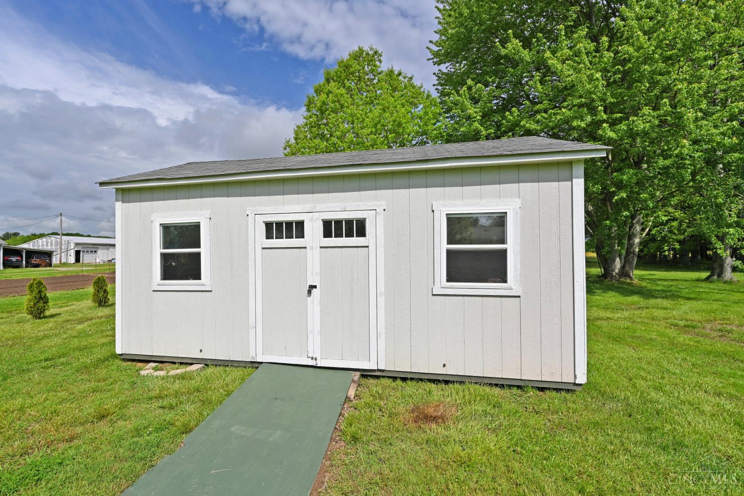 4177 Dela Palma Road, Williamsburg Twp, Ohio image 43
