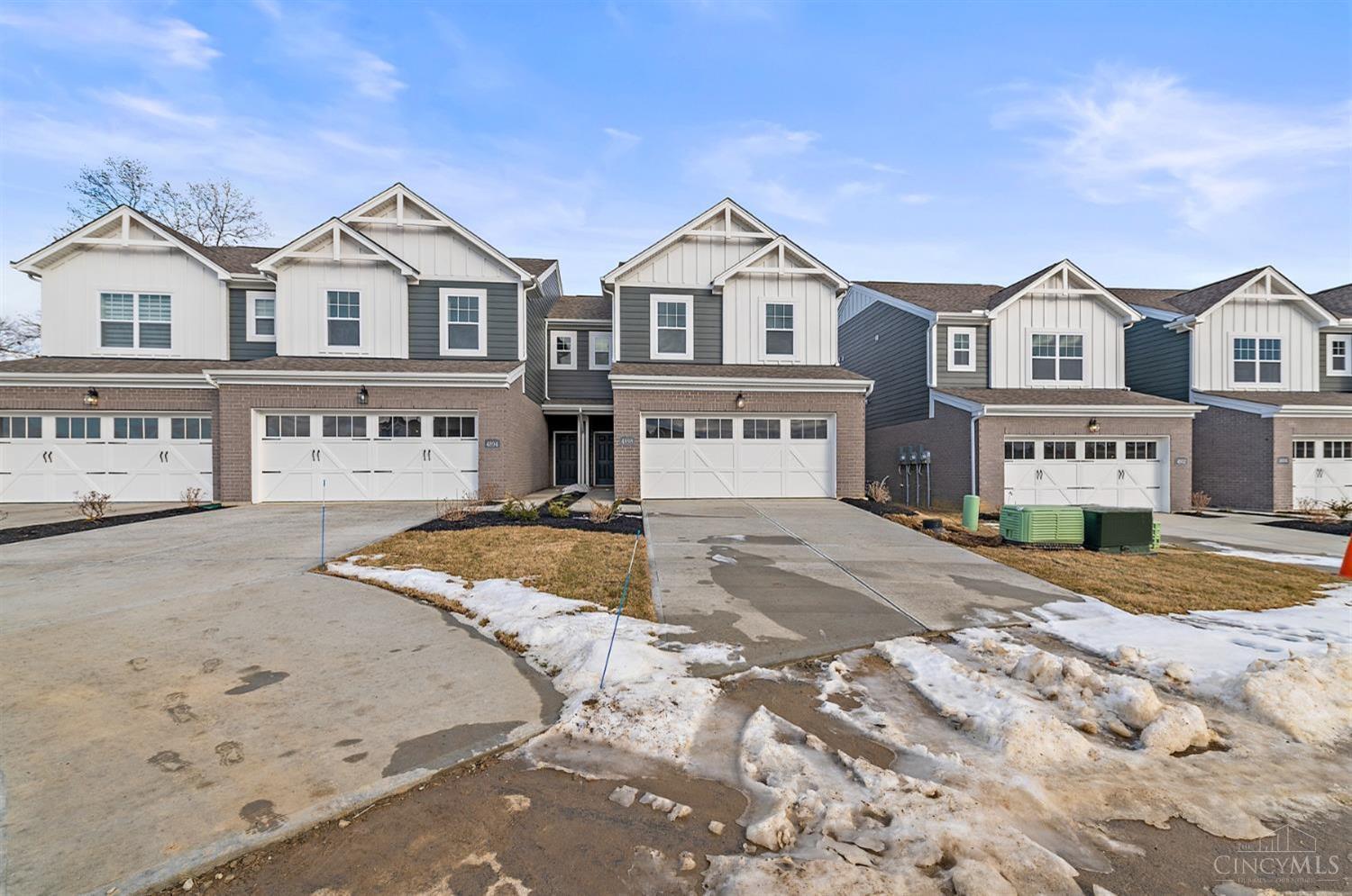 Photo 3 of 31 of 4898 Harrier Lane 9 townhome