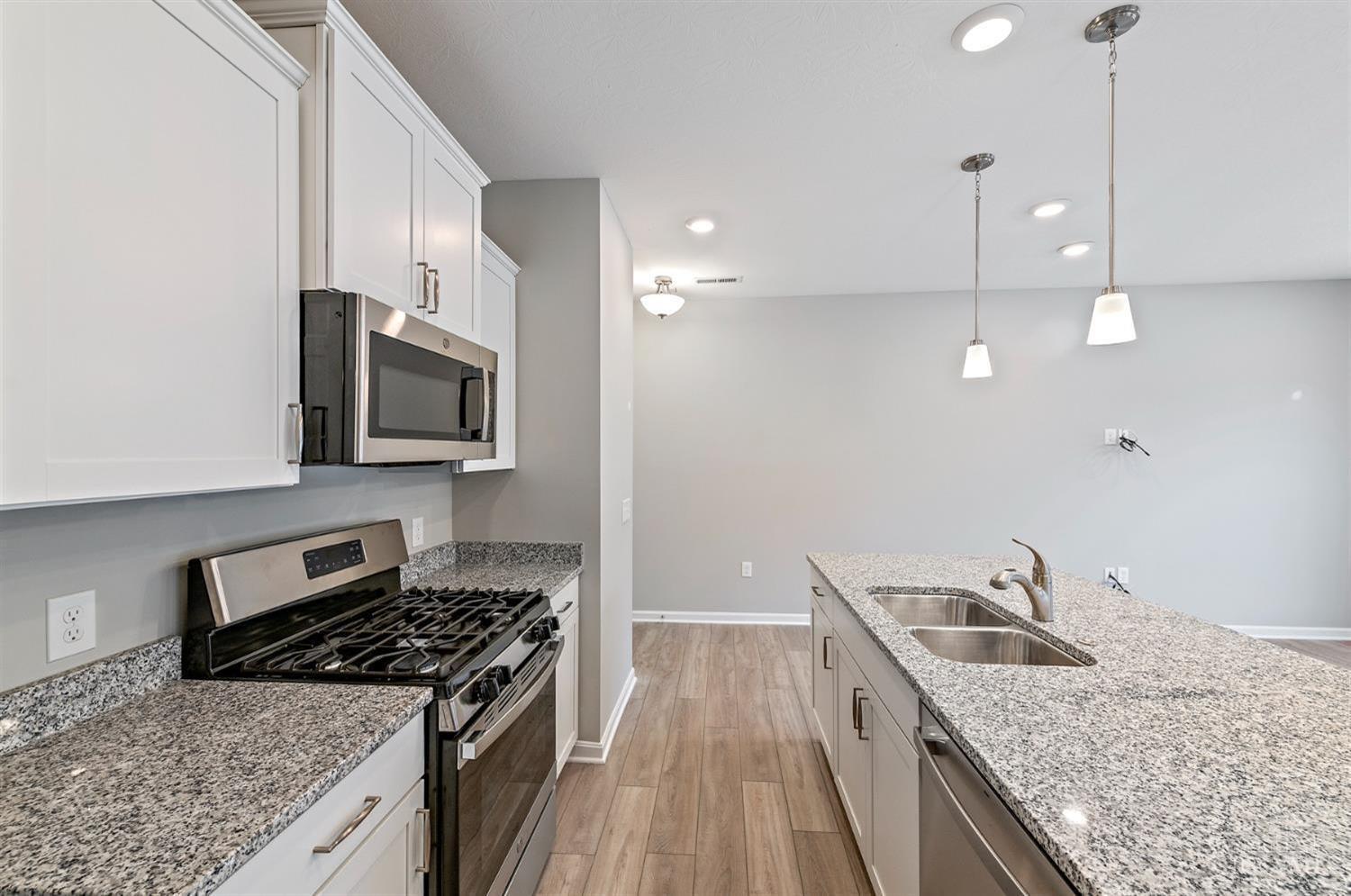 Photo 6 of 31 of 4898 Harrier Lane 9 townhome