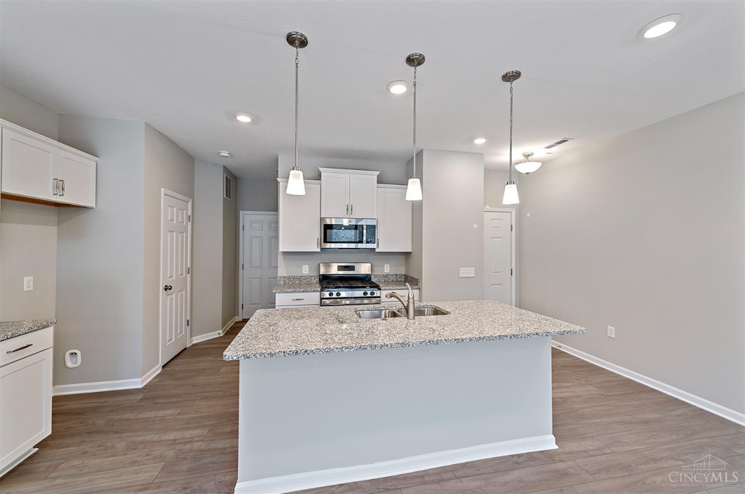 Photo 10 of 31 of 4898 Harrier Lane 9 townhome
