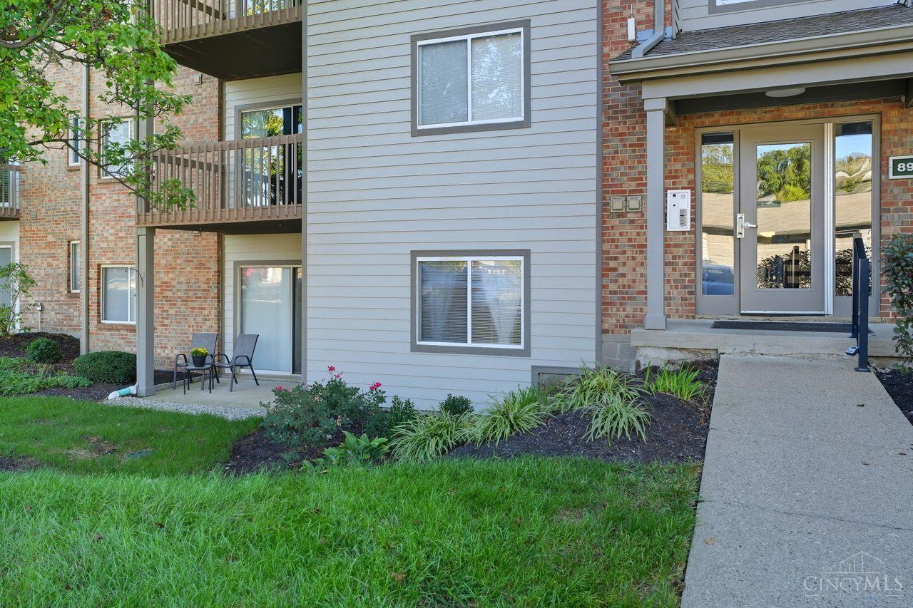 8900 Eagleview Drive