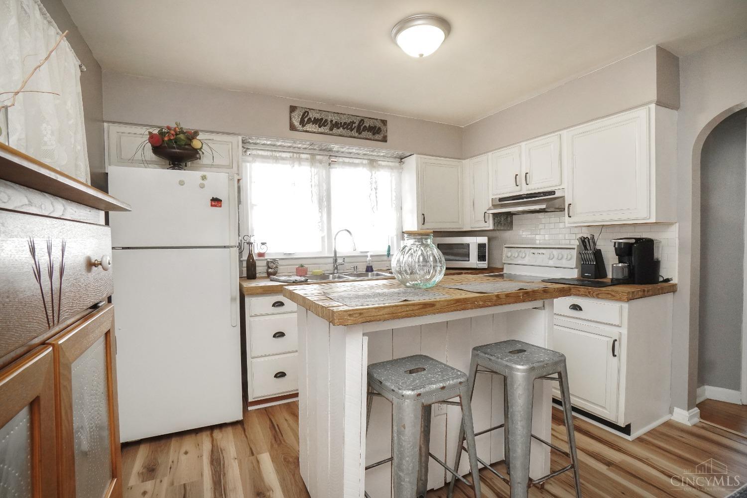 353 Sunset Drive, South Lebanon, Ohio image 12