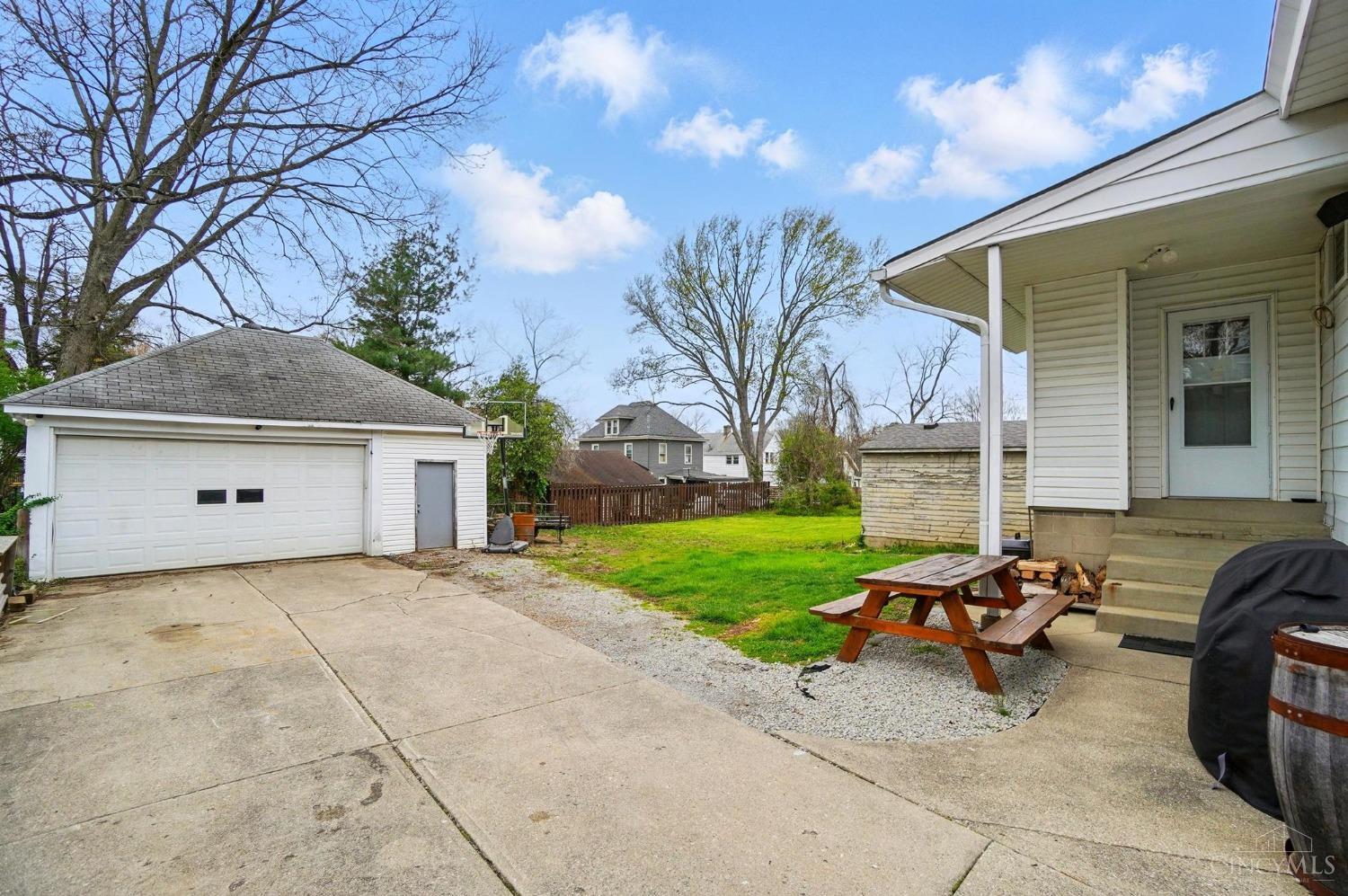 3923 Trevor Avenue, Cheviot, Ohio image 19