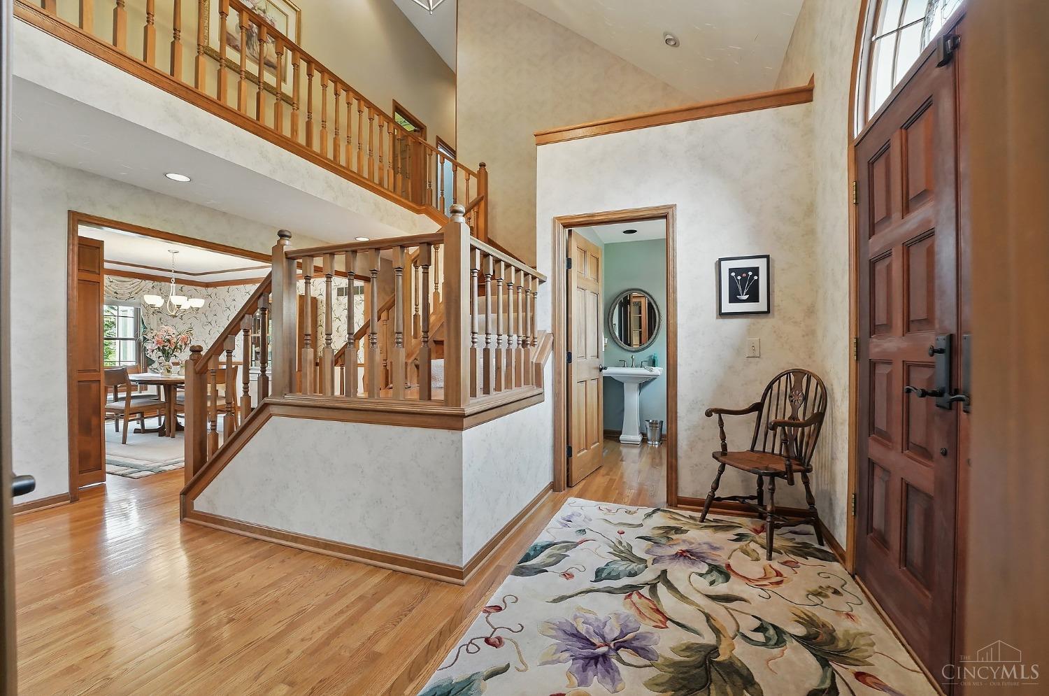 5465 Creek Bend Drive, West Chester, Ohio image 5