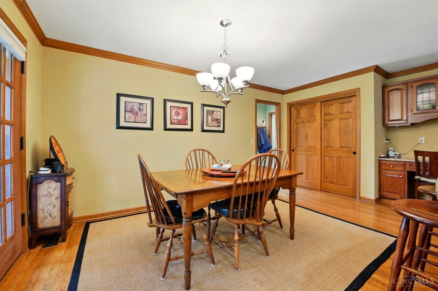 5465 Creek Bend Drive, West Chester, Ohio image 13