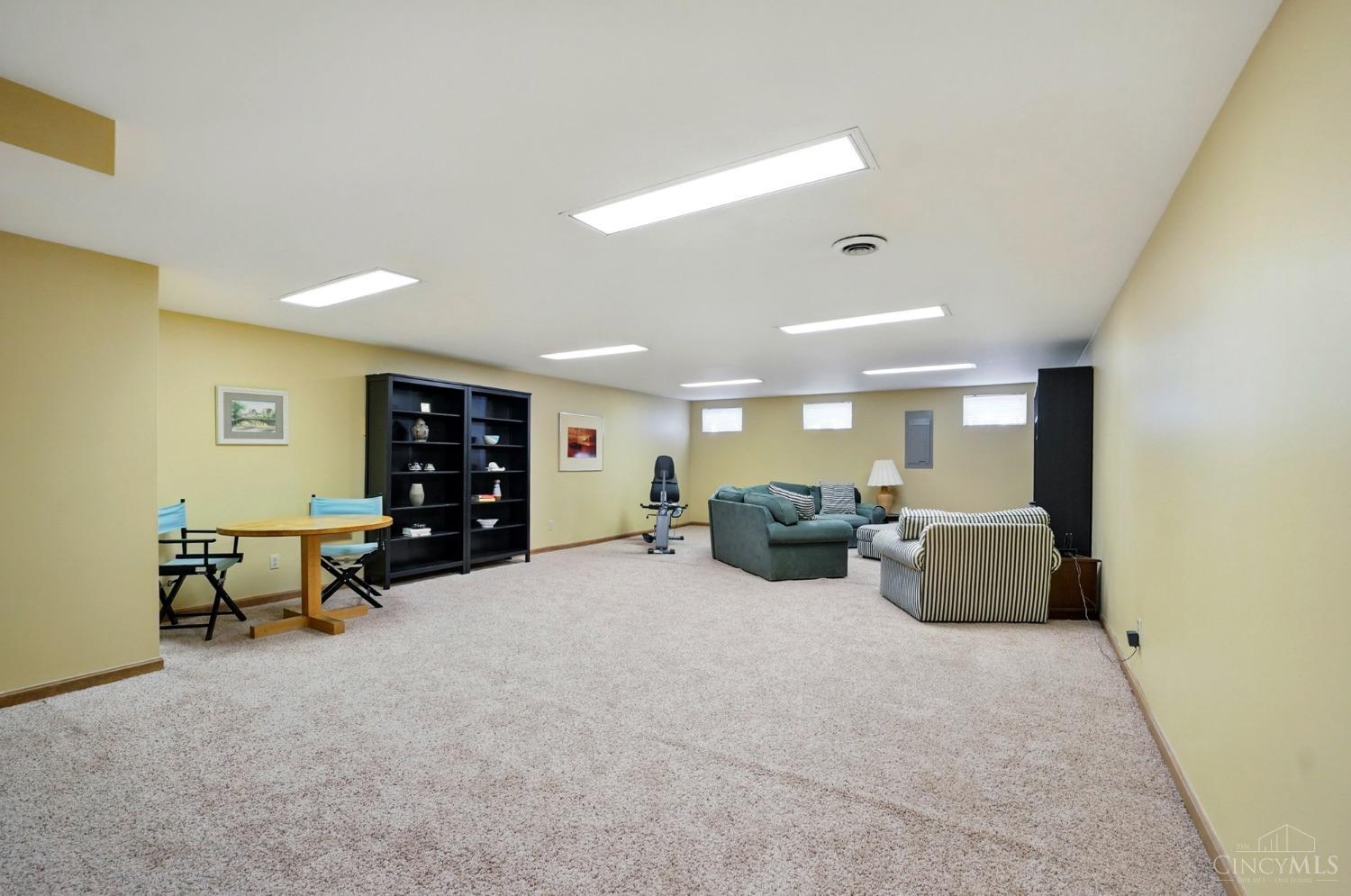 5465 Creek Bend Drive, West Chester, Ohio image 38