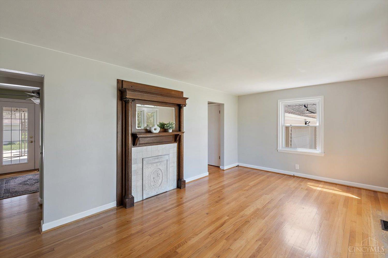 4960 Southview Drive, Fairfield, Ohio image 2