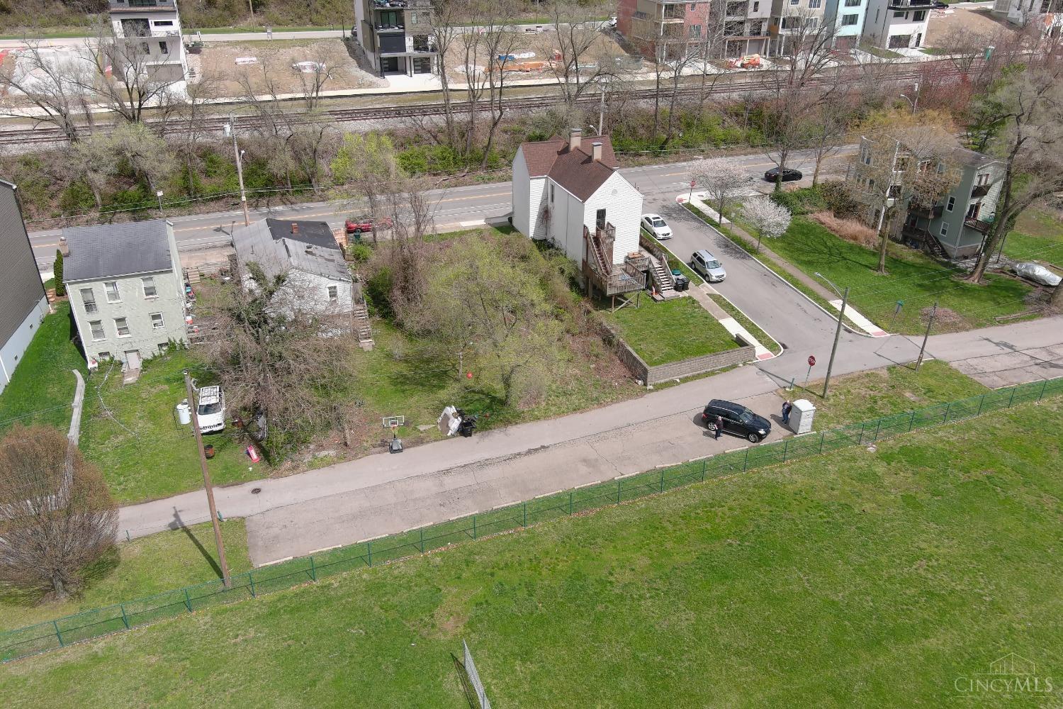 Photo 5 of 15 of 3021 Riverside Drive land
