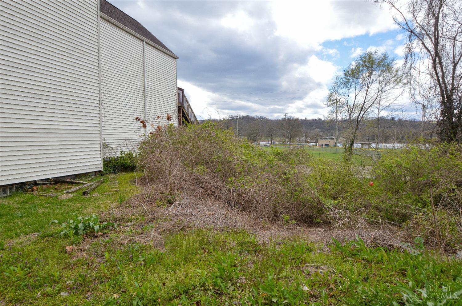 Photo 3 of 15 of 3021 Riverside Drive land