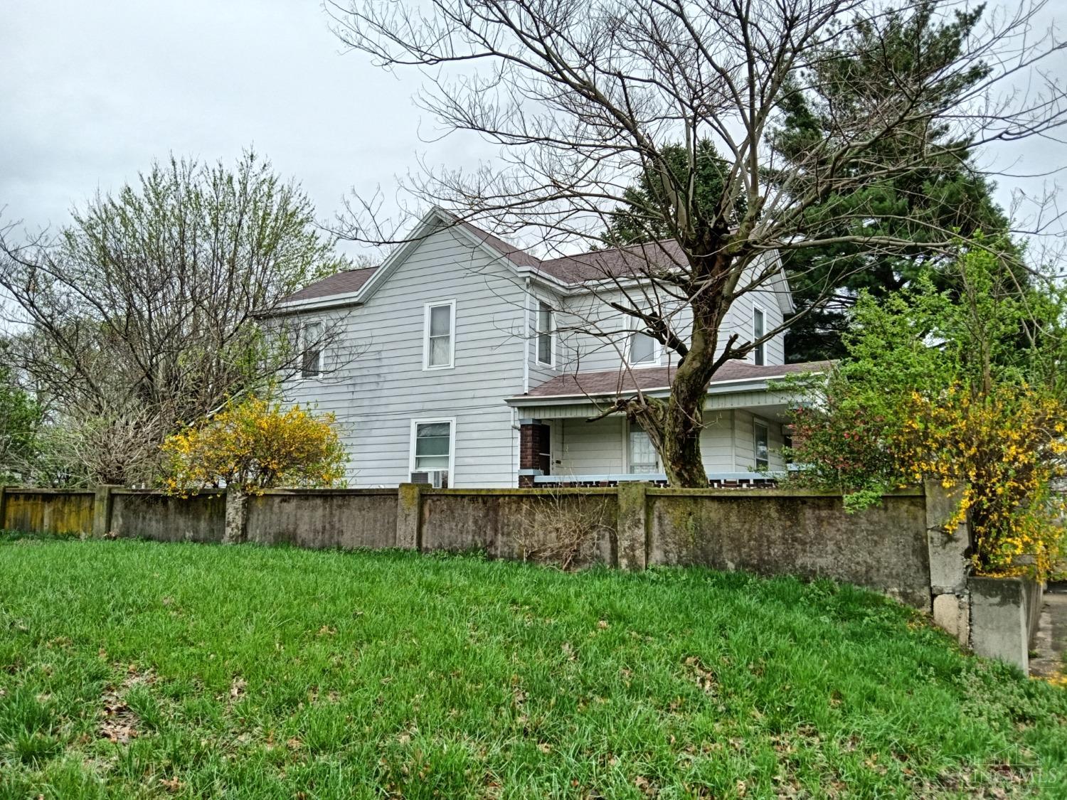 1313 Woodlawn Avenue, Middletown, Ohio image 2