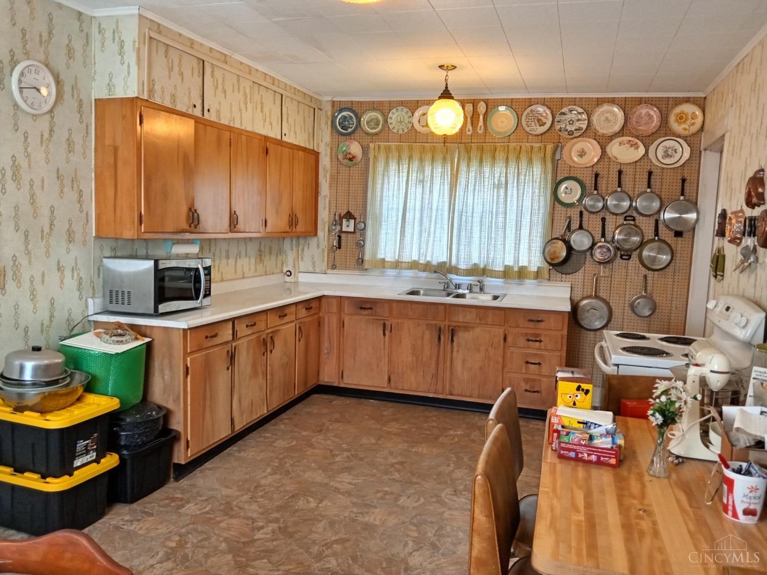 1313 Woodlawn Avenue, Middletown, Ohio image 7