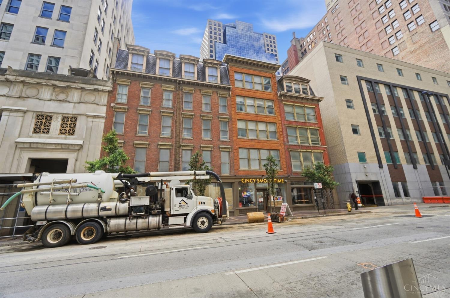 123 E Fourth Street