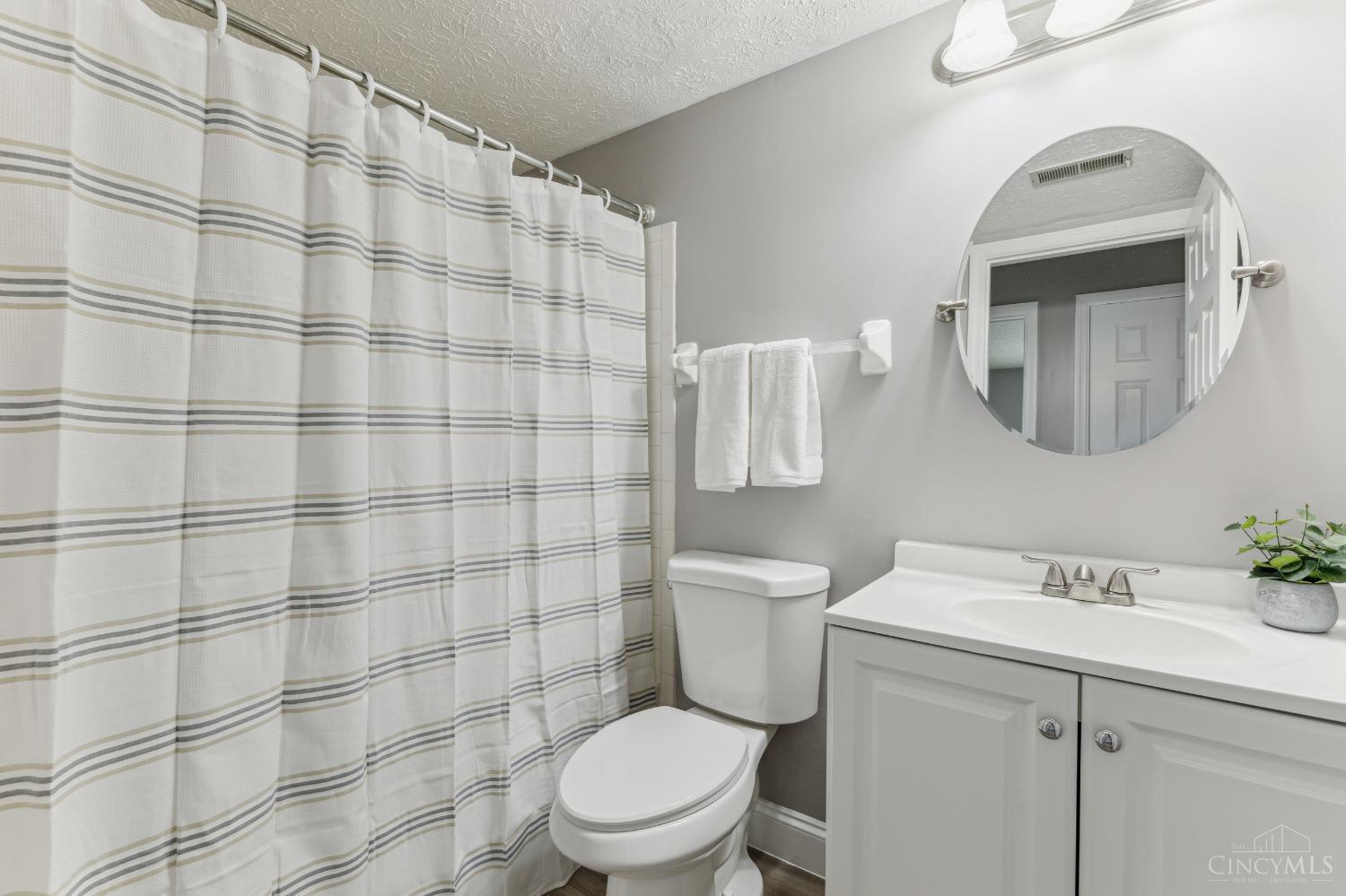 1575 Gelhot Drive #83, Fairfield, Ohio image 8