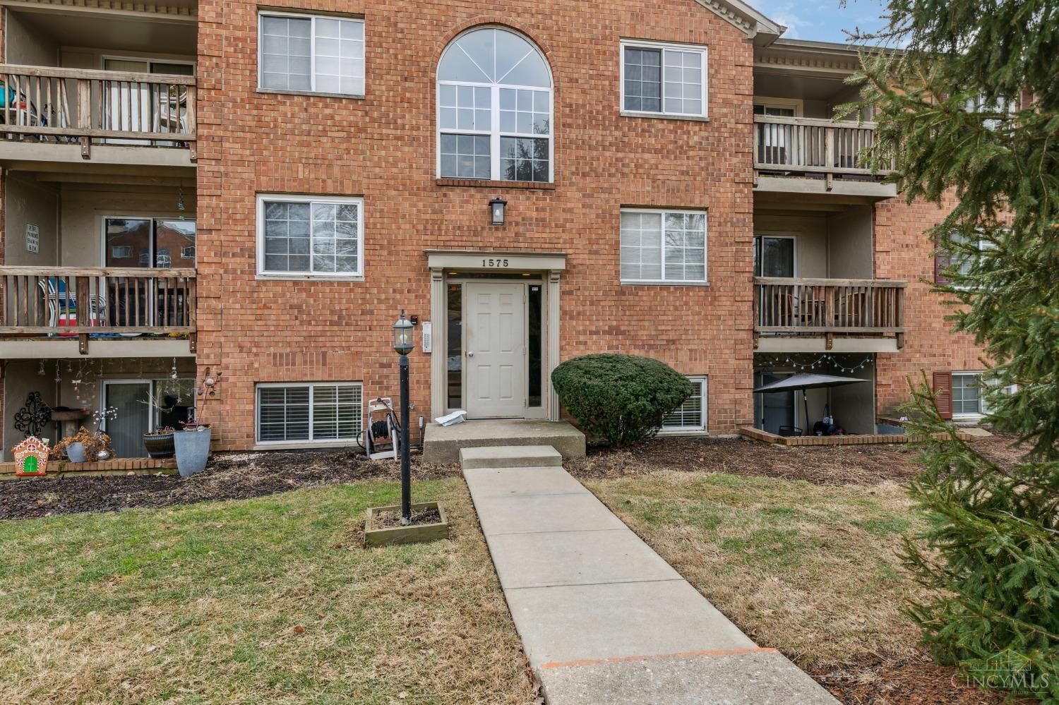 1575 Gelhot Drive #83, Fairfield, Ohio image 1