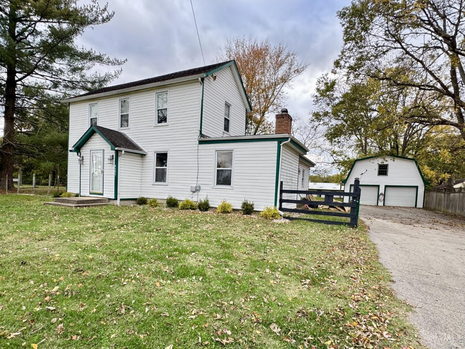 6401 Morrow Woodville Road