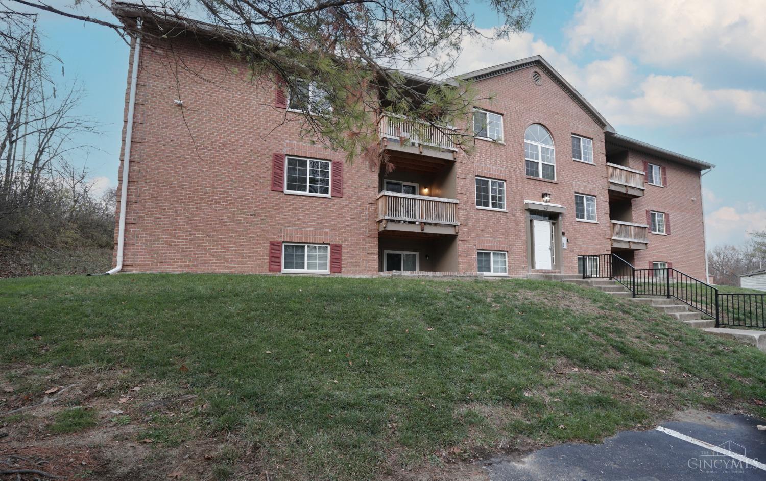 1605 W Augusta Boulevard #187, Fairfield, Ohio image 2