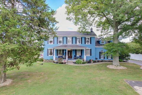 Photo of 4126 Hageman Crossing Road, Williamsburg Township, OH 45176 (MLS # 1852196)