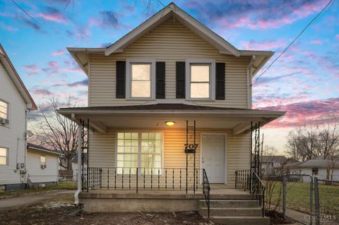 Homes For Sale - 709 Crawford Street<br/> Middletown, OH 45044