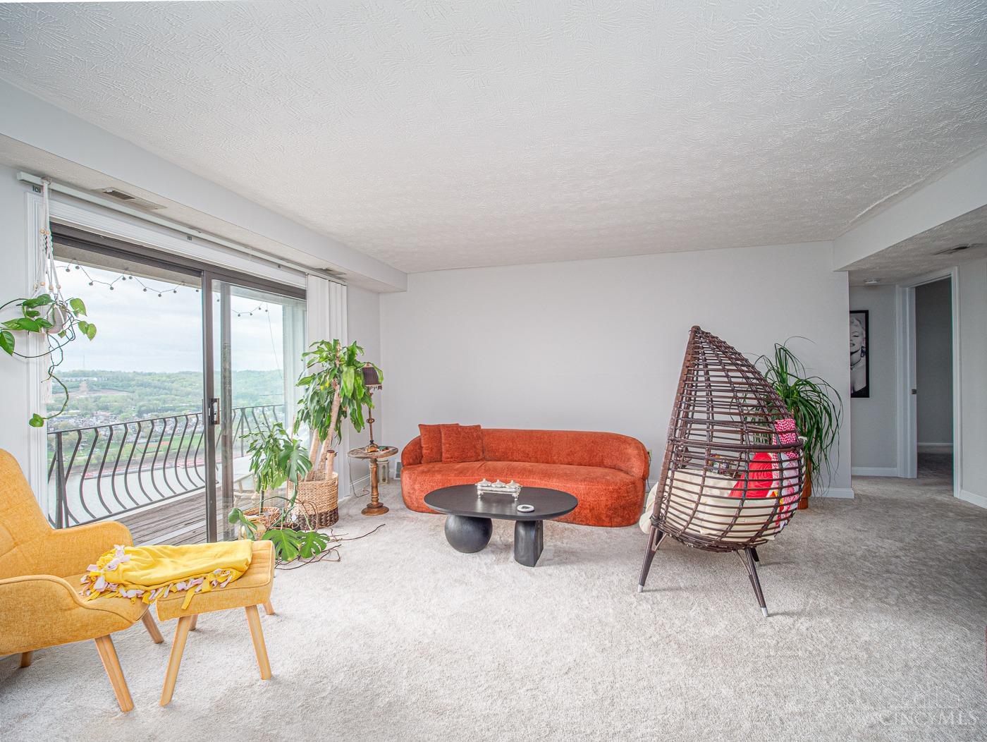 355 Grand Avenue #302, Cincinnati, Ohio image 4