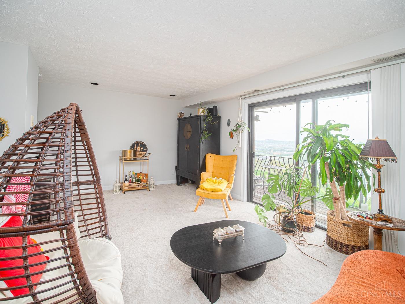 355 Grand Avenue #302, Cincinnati, Ohio image 3