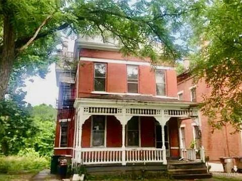 Multifamily For Sale - 3019 Hackberry Street<br/> Hamilton County, Cincinnati, OH 45206