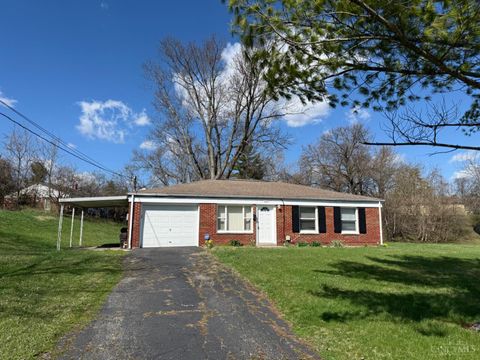Photo of 1074 flintlock Dr, Mt Healthy, OH 45231 (MLS # 1871716)