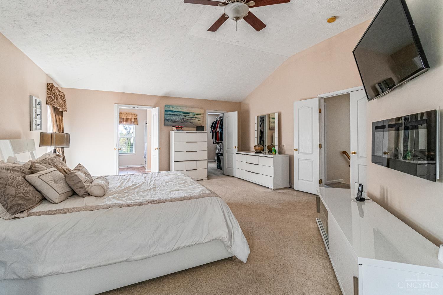 Miamisburg, Ohio 45342, United States, 4 Bedrooms Bedrooms, ,3 BathroomsBathrooms,Residential,Active,218464