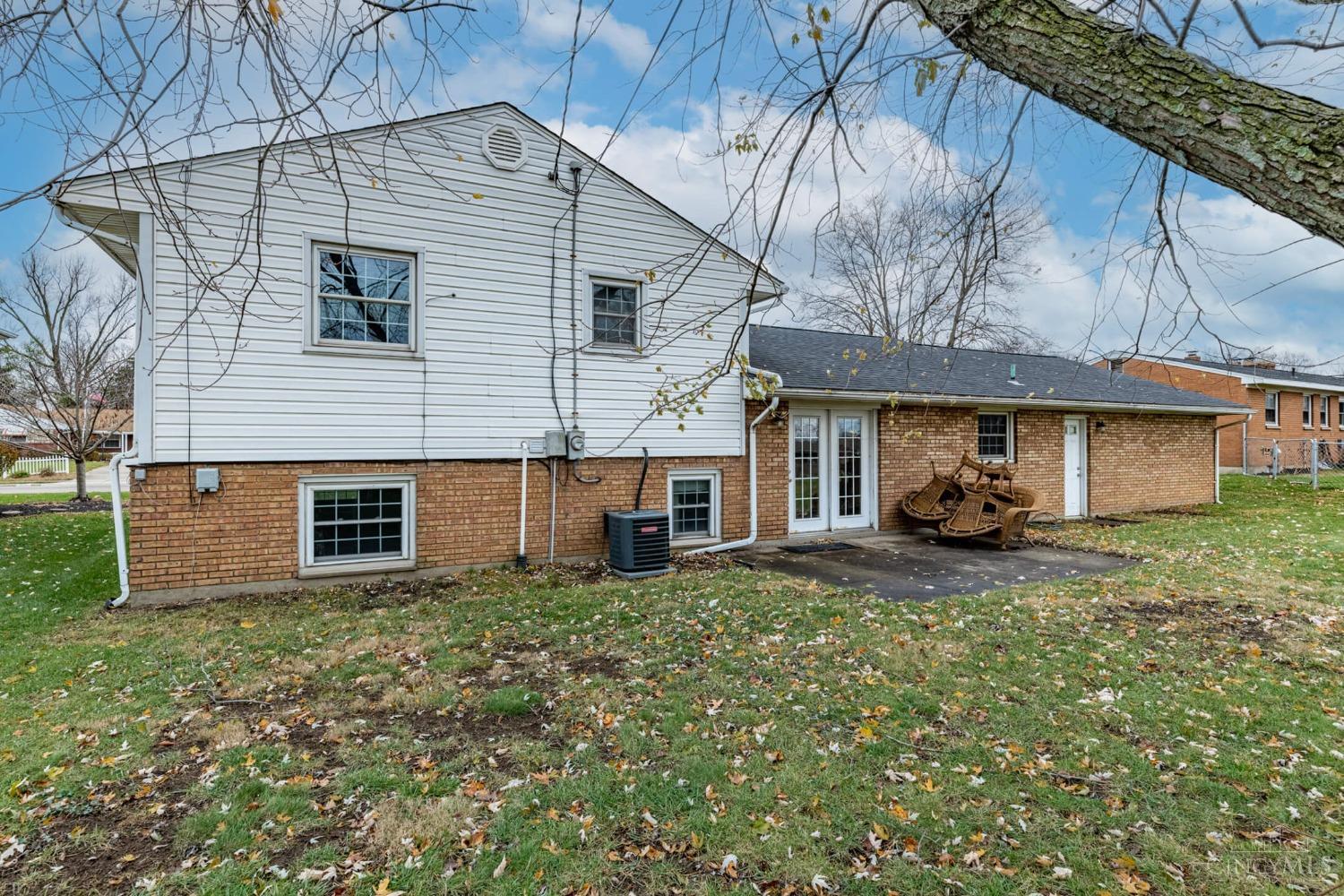 3628 Fiesta Way, Middletown, Ohio image 33