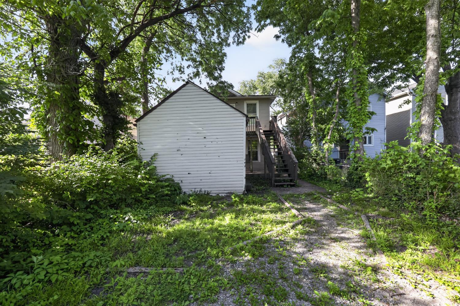 717 Mulberry Street