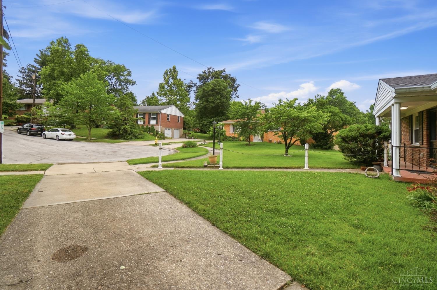 2040 Parkhurst Court