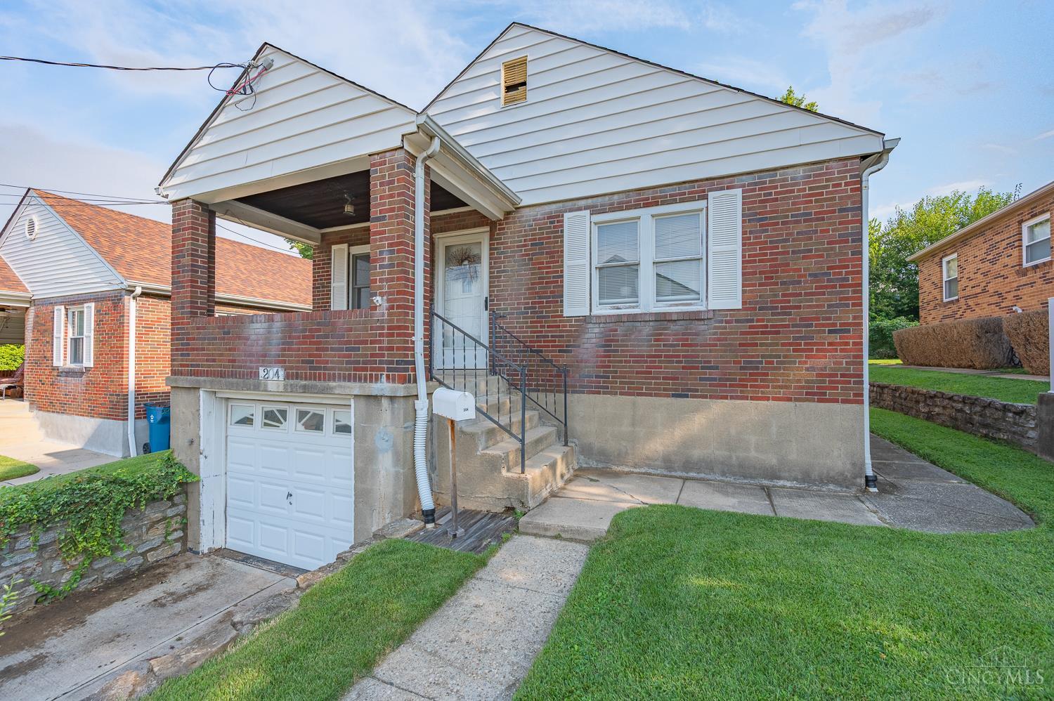 204 E Mechanic Street