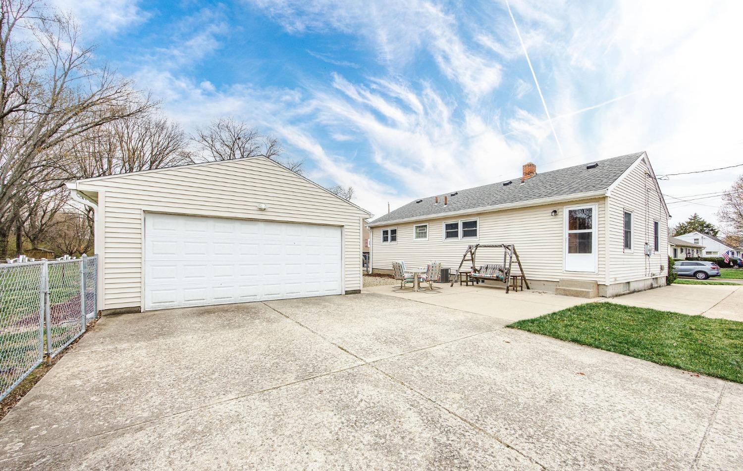 4870 Fairfield Avenue, Fairfield, Ohio image 19