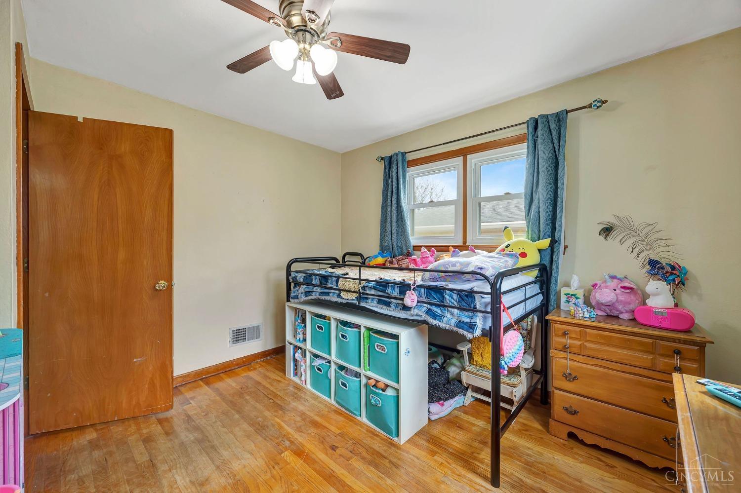 4870 Fairfield Avenue, Fairfield, Ohio image 16