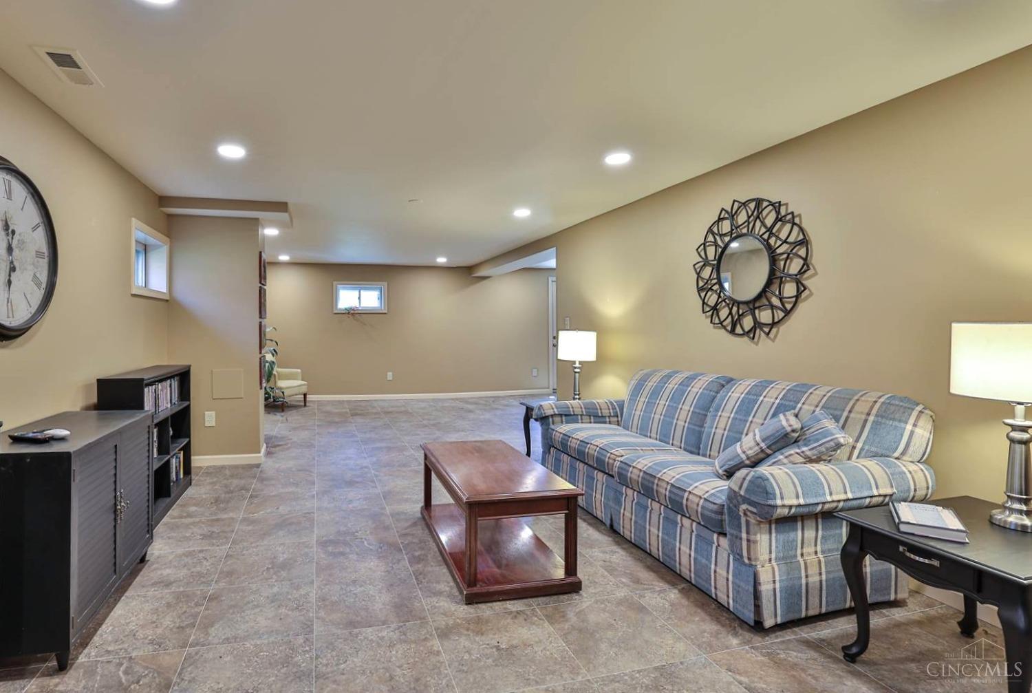 7279 Ticonderoga Court, Anderson Twp, Ohio image 28
