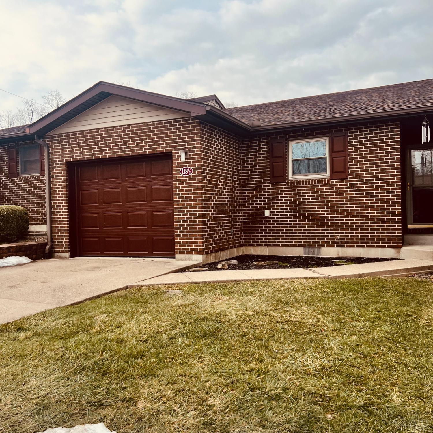 118 Springlake Avenue #MIDDL, Hillsboro, Ohio image 2