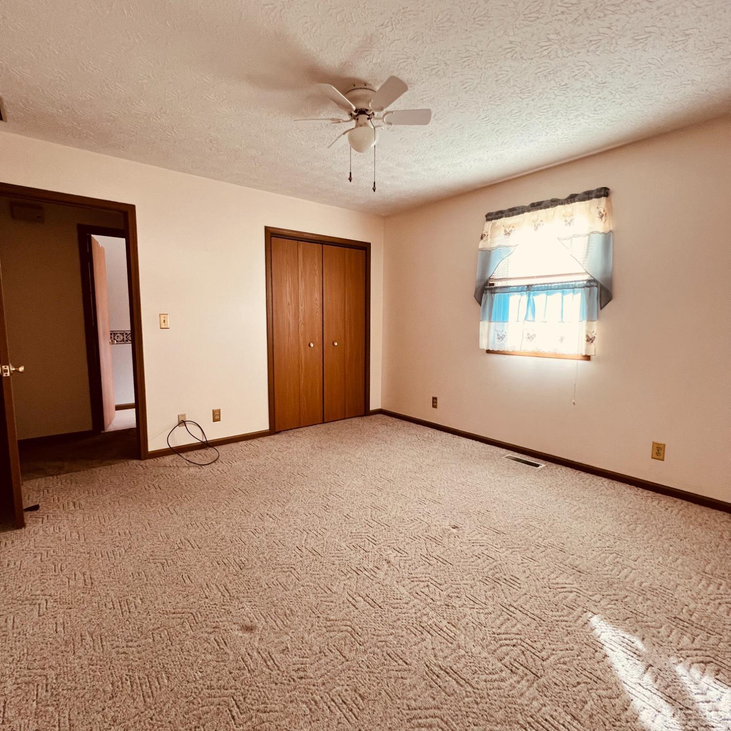 118 Springlake Avenue #MIDDL, Hillsboro, Ohio image 23
