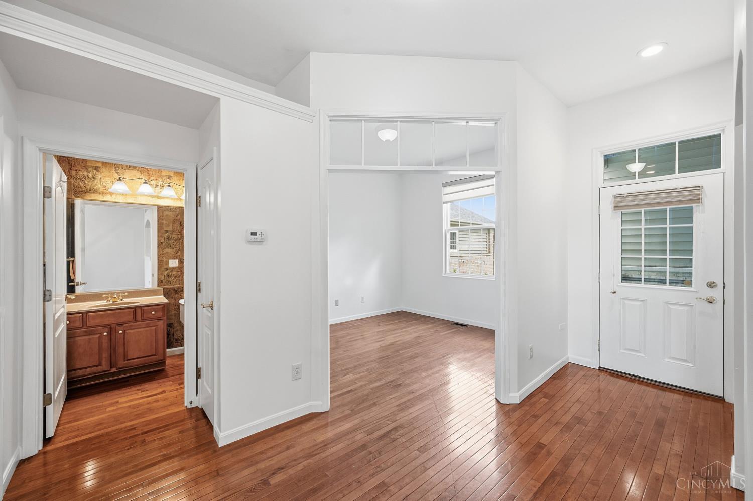 7337 Red Oak Court