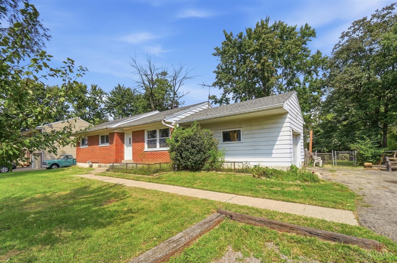 6292 Fields Ertel Road