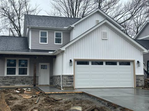 Photo of 335 Ruth Street, Loveland, OH 45140 (MLS # 1860590)