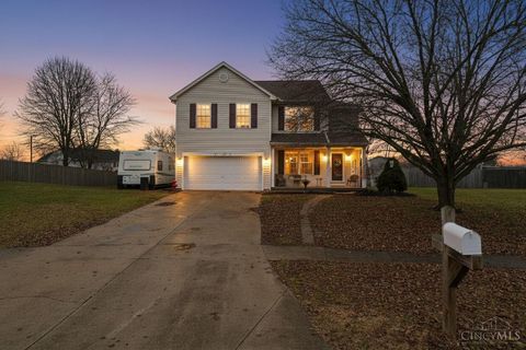 Photo of 8737 Appleridge Ct, Franklin Township, OH 45005 (MLS # 1864707)