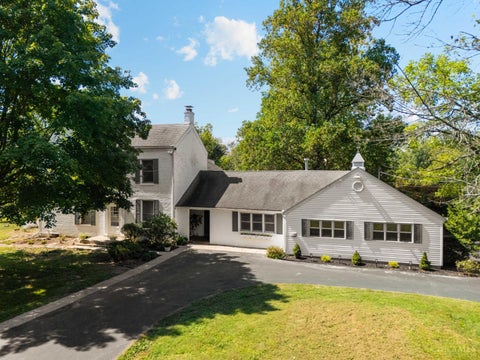 Photo of 320 Bland Avenue, Blanchester, OH 45107 (MLS # 1893026)