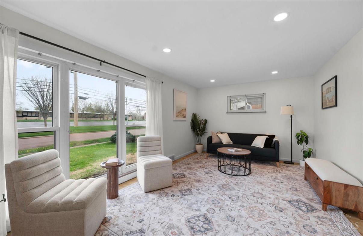 17 Desales Avenue