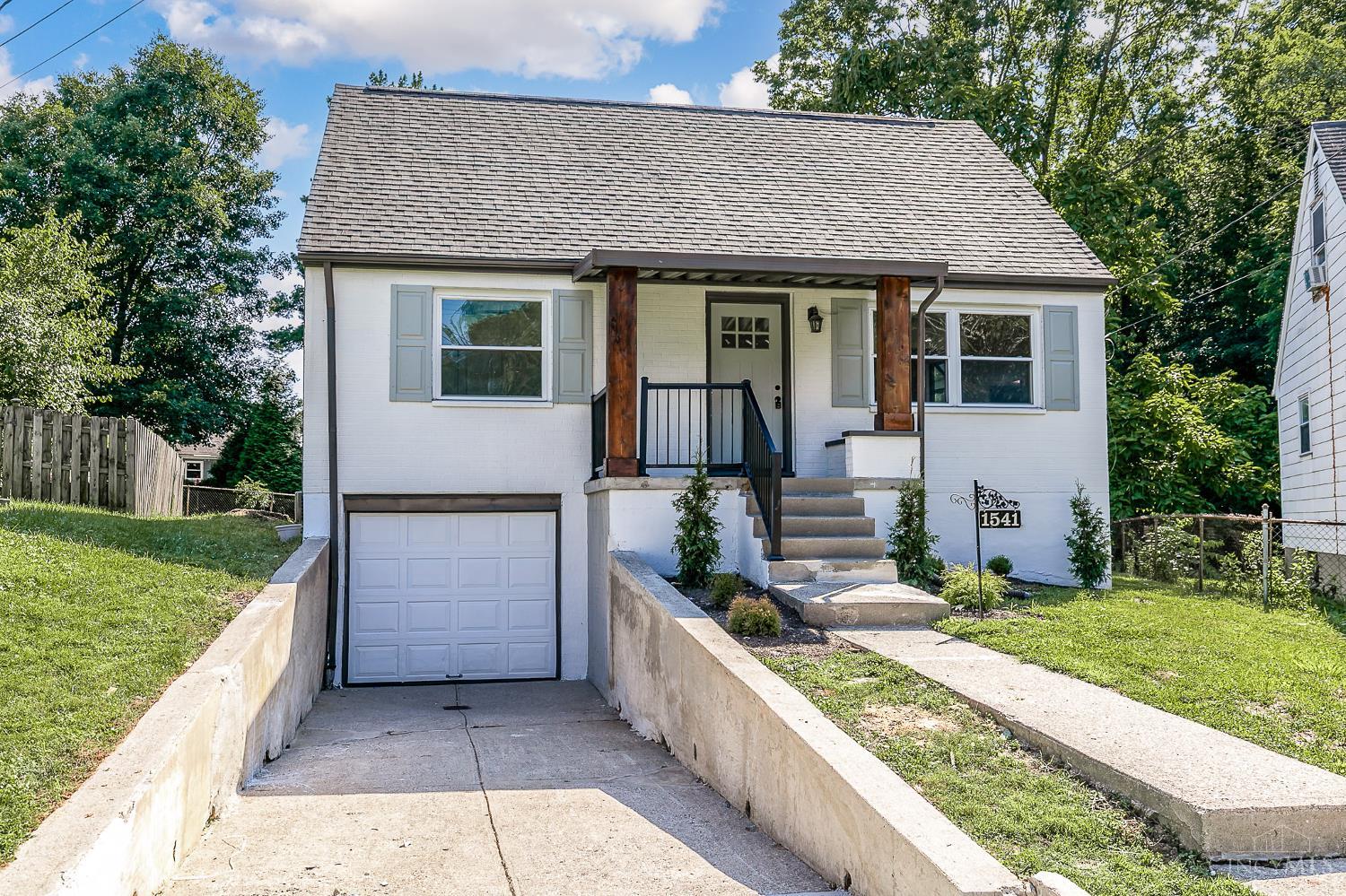 1541 Beth Lane