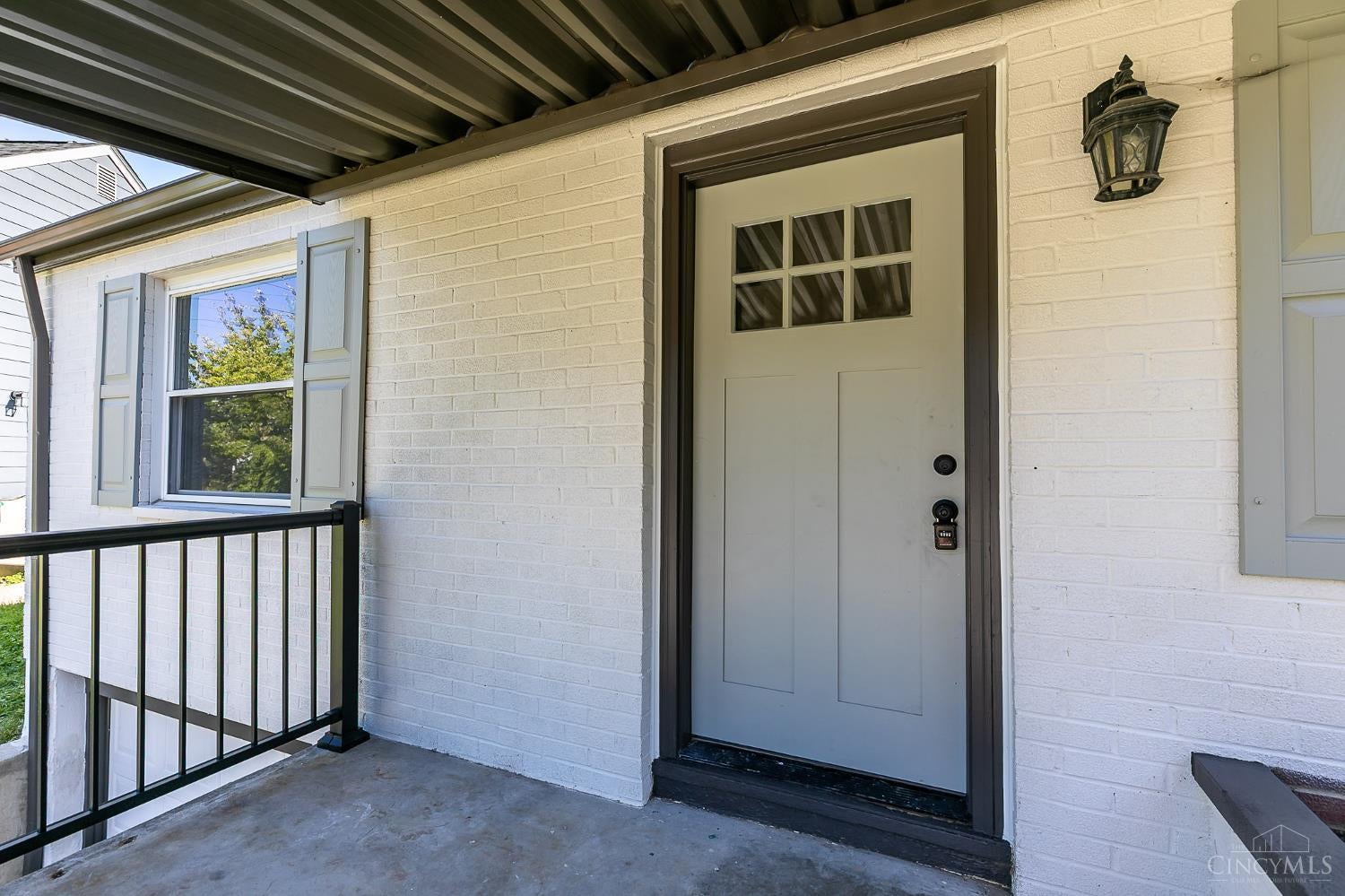 1541 Beth Lane