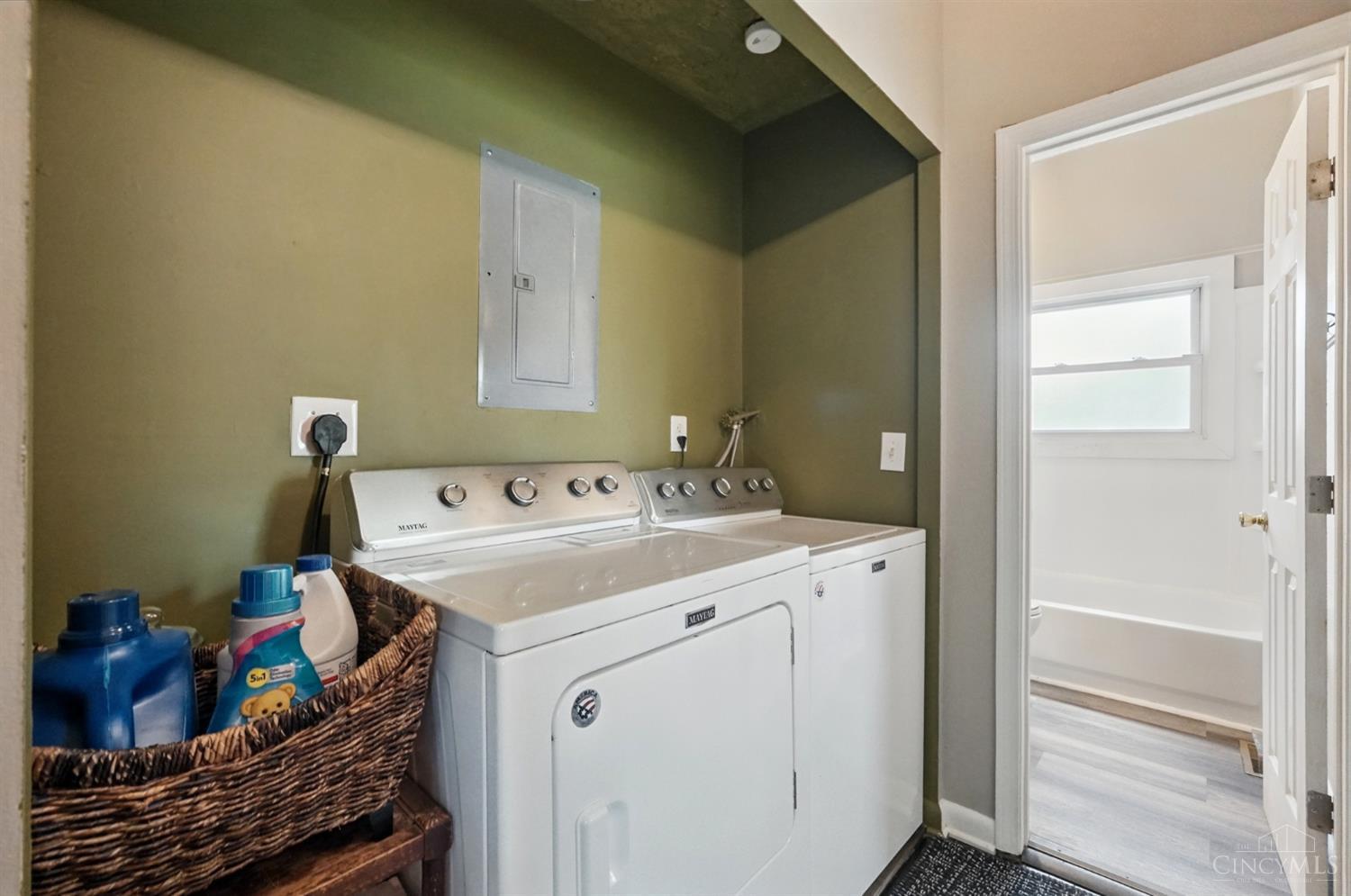 97 Van Buren Drive, Hamilton, Ohio image 22